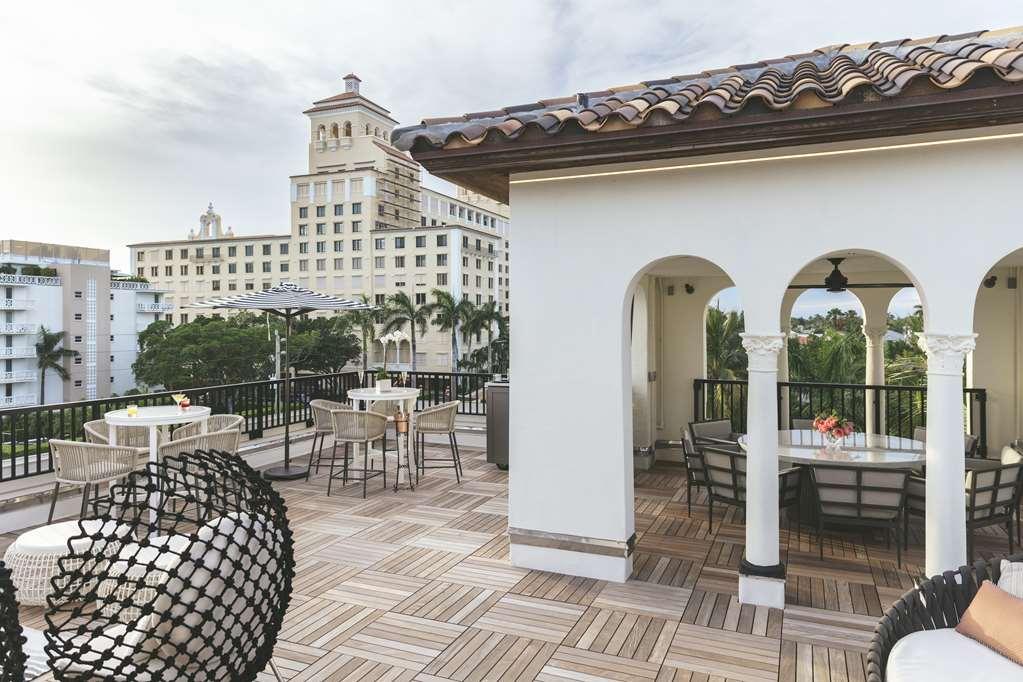 White Elephant Palm Hotel *